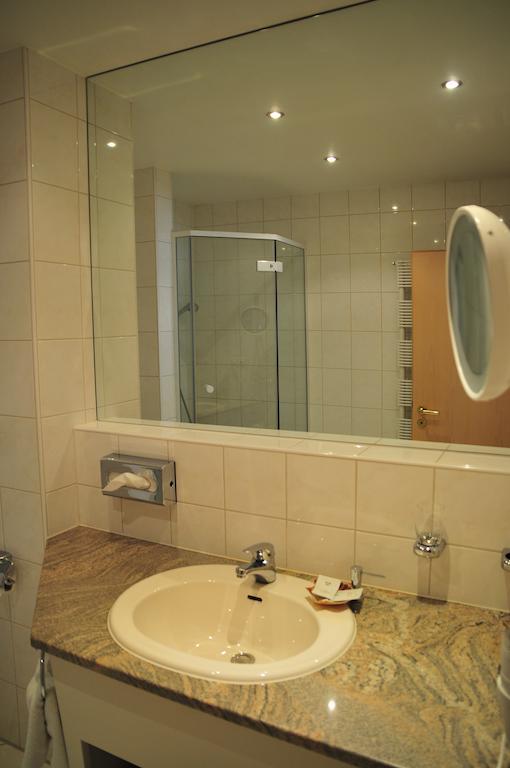 Hotel Cafe Leda Haigerloch 部屋 写真